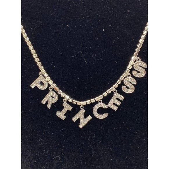 Princess Rhinestones Statement Short Necklace - Picture 3 of 9